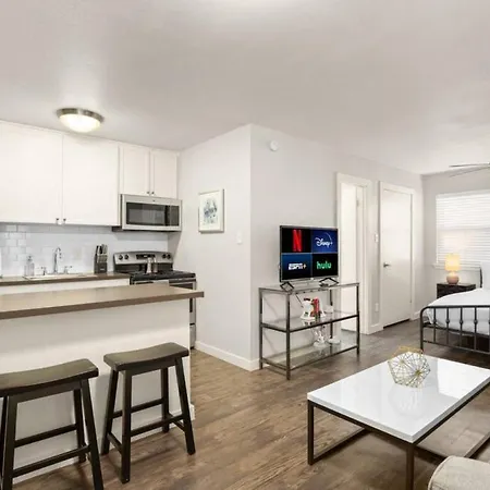 Walk To Zilker King Bed Pool Free Parking Apartment Austin Exterior photo
